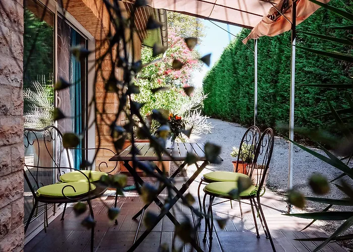 La Des Violettes 4* טולוז