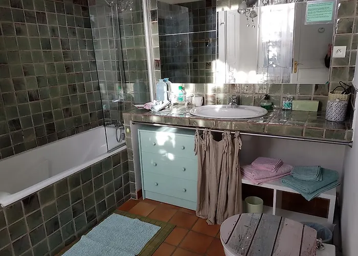 La Des Violettes Panzió 4*